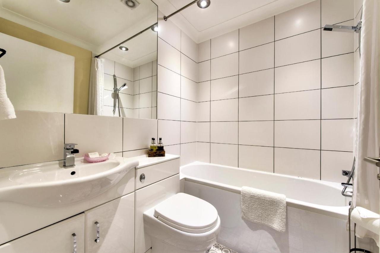 Amadeus Serviced Apartment Glasgow Bagian luar foto
