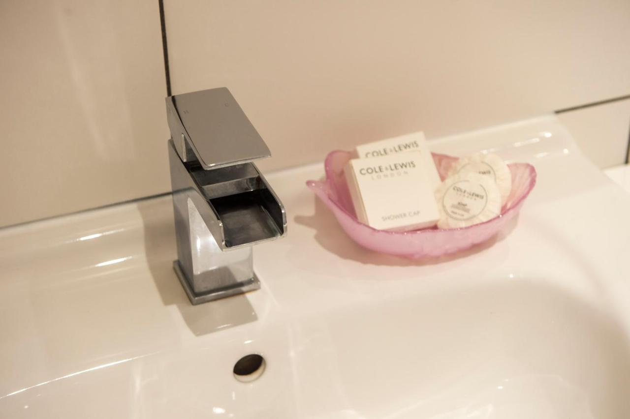 Amadeus Serviced Apartment Glasgow Bagian luar foto